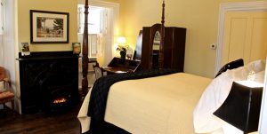 woodstock-vt-bb-chris-bohjalian-room-1